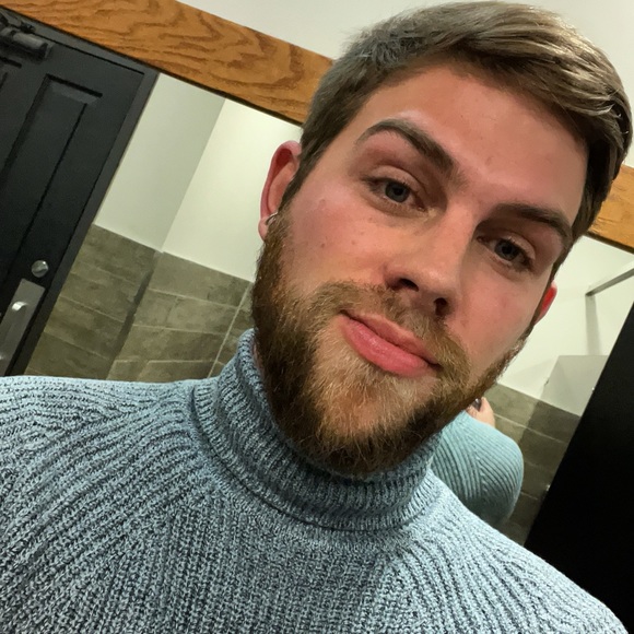 Meet your Posher, Ryan - Picture 3 of 3